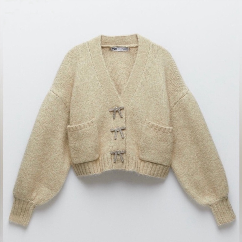 Zara Soft Cream Knit Sweater w/ matching cropped tank